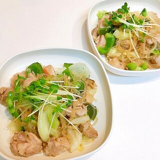 ひと手間加えて♪鶏もも肉と春雨の野菜炒め